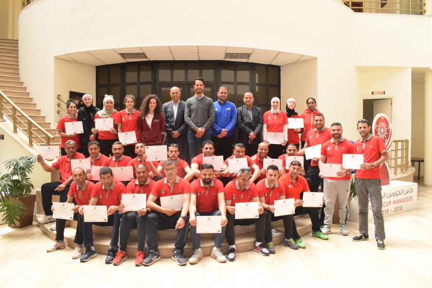 اختتام اعمال دورة تطوير الاداء البدني للمدربين واللاعبين