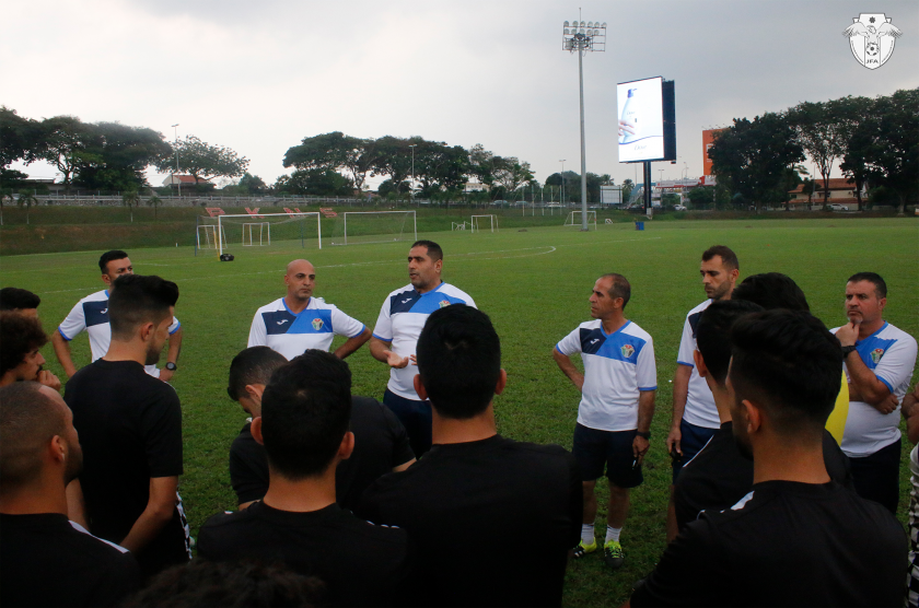 "الأولمبي" ينهي تحضيراته لودية السعودية.. وعبدالقادر يبرز أهمية المواجهة