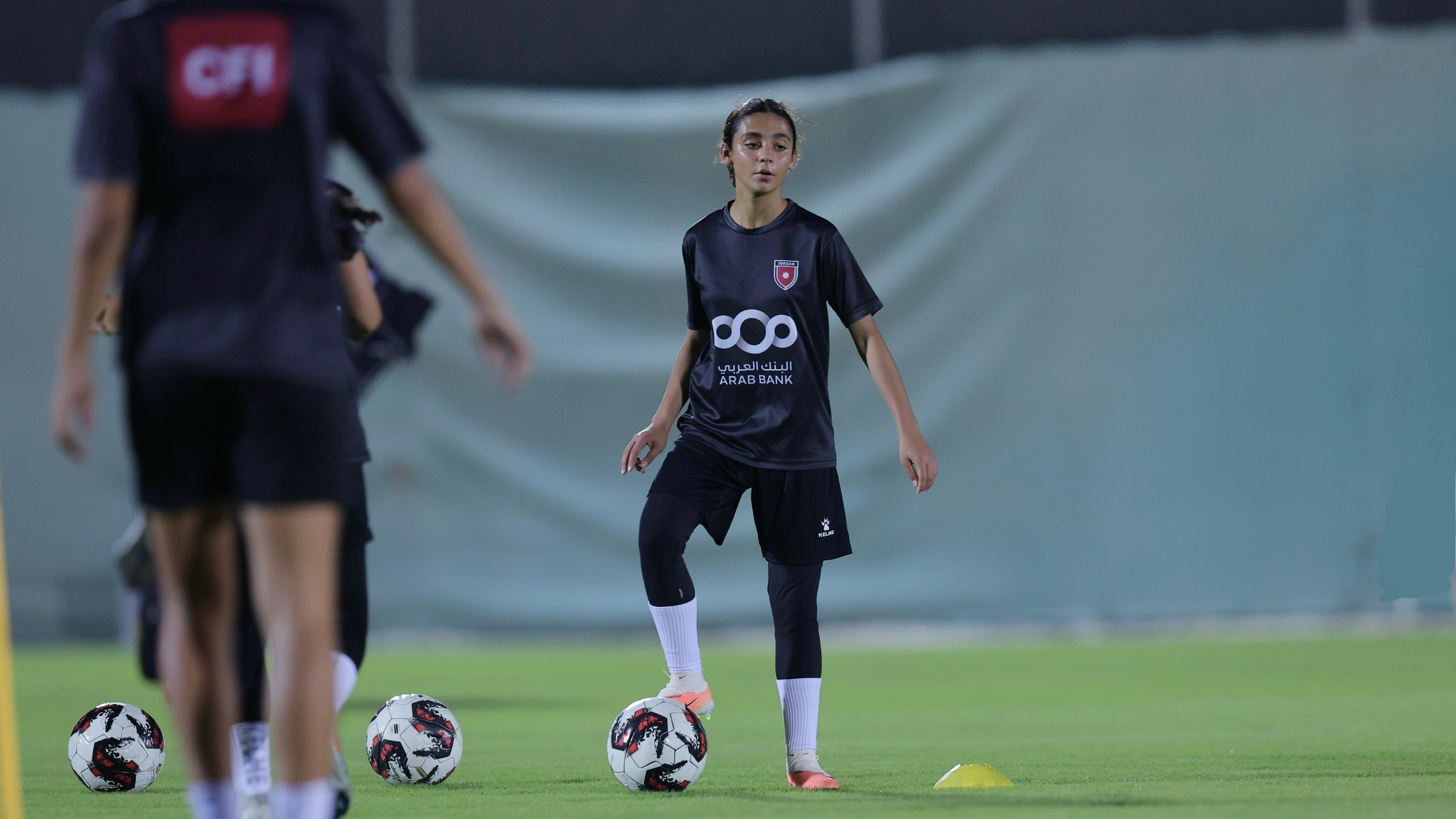 المنتخب الوطني النسوي ت14 يبدأ تدريباته و يلتقي العراق ودياً