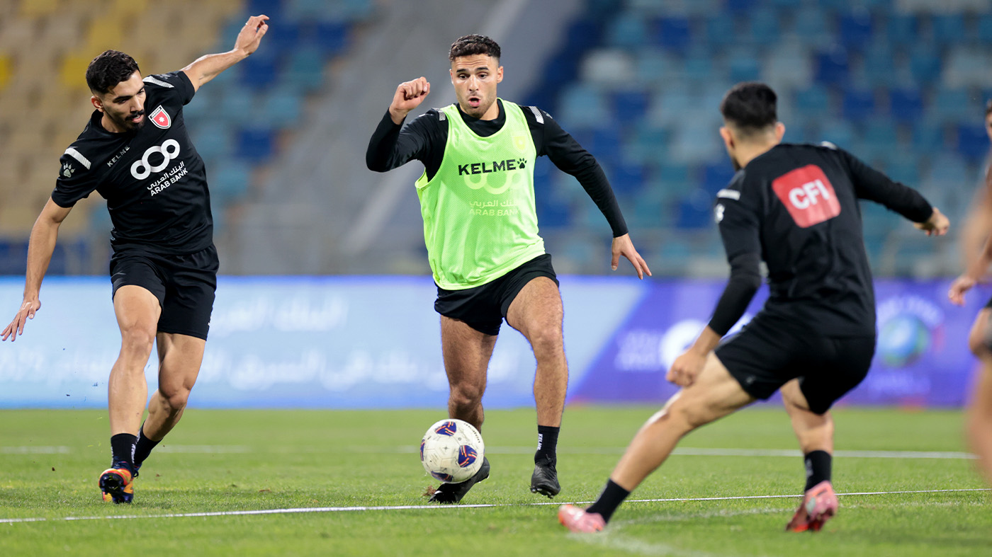 منتخب النشامى يختتم تحضيراته في عمان.. ويغادر إلى تونس