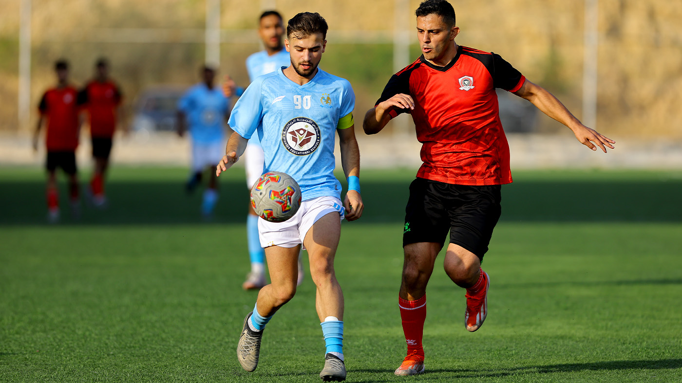 الجزيرة يحافظ على صدارة دوري الرديف