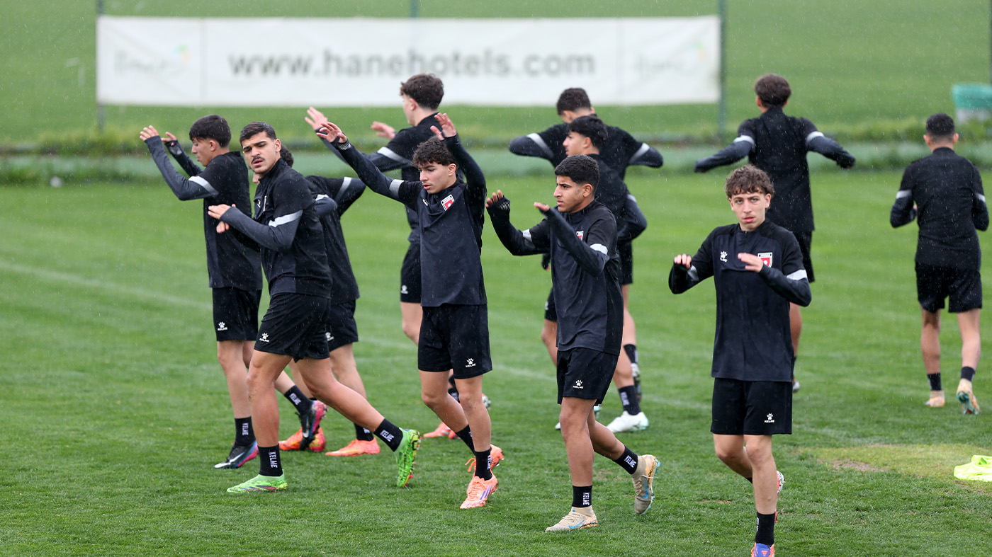 المنتخب الوطني ت15 يجدد مواجهته أمام روسيا وديا