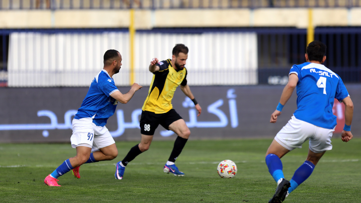 الحسين ينفرد بصدارة الدوري الأردني للمحترفين CFI