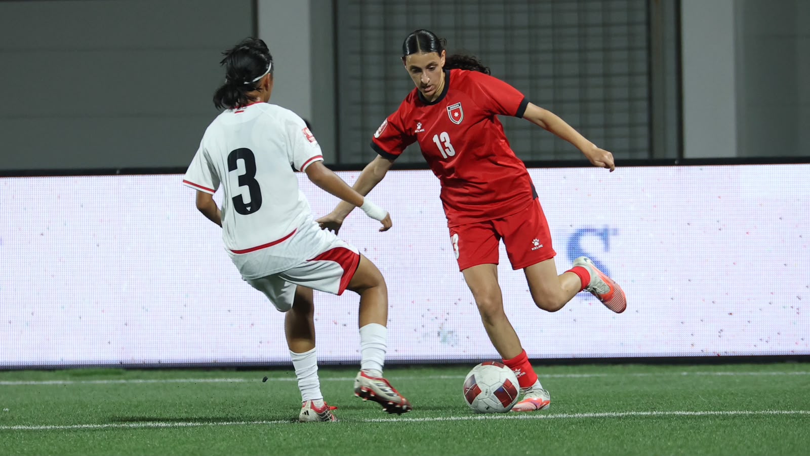المنتخب النسوي ت17 إلى نصف نهائي كأس سريكاندي ميرديكا