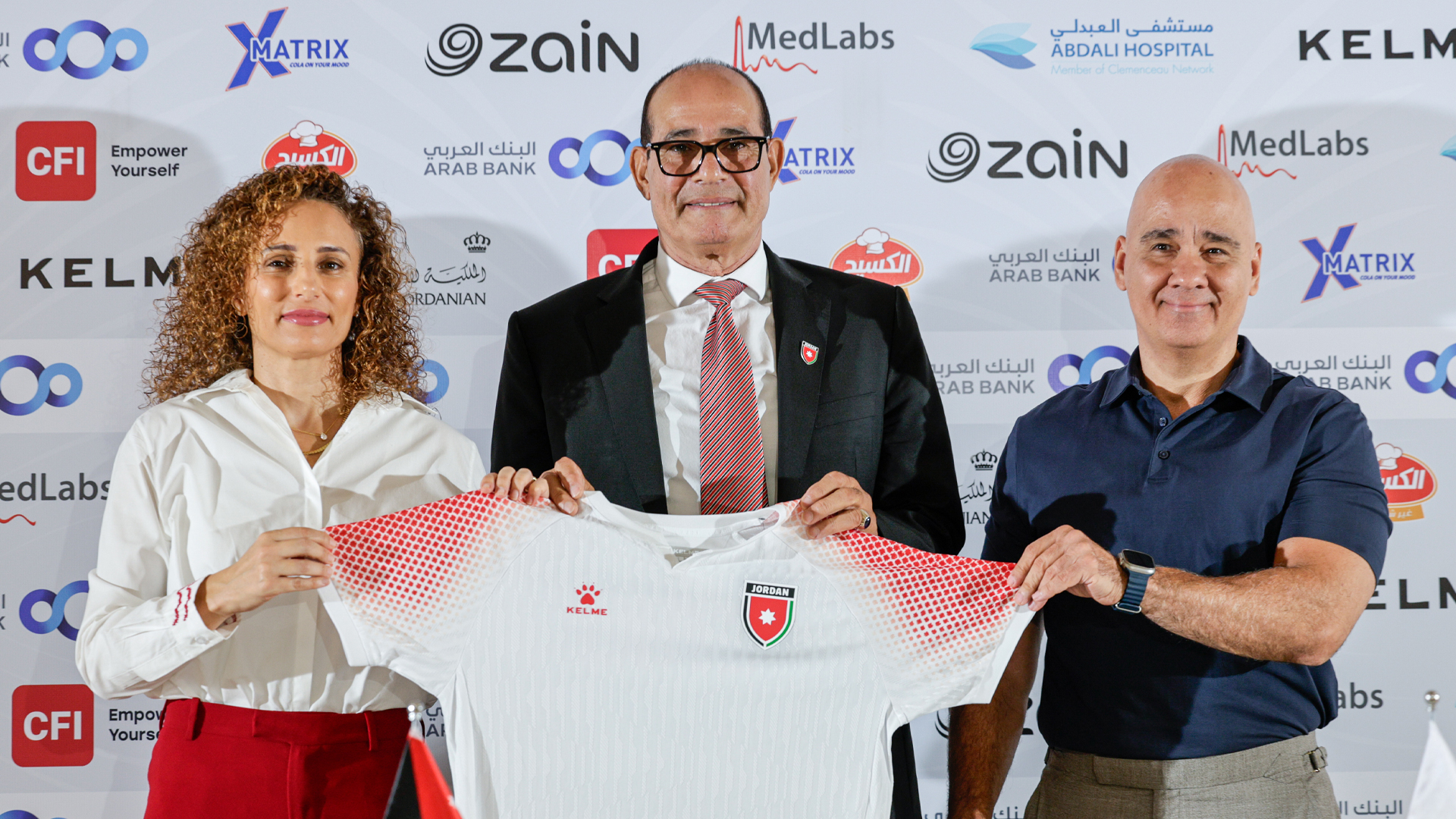 الاتحاد يقدم بادو الزاكي مدربا لمنتخب النشامى